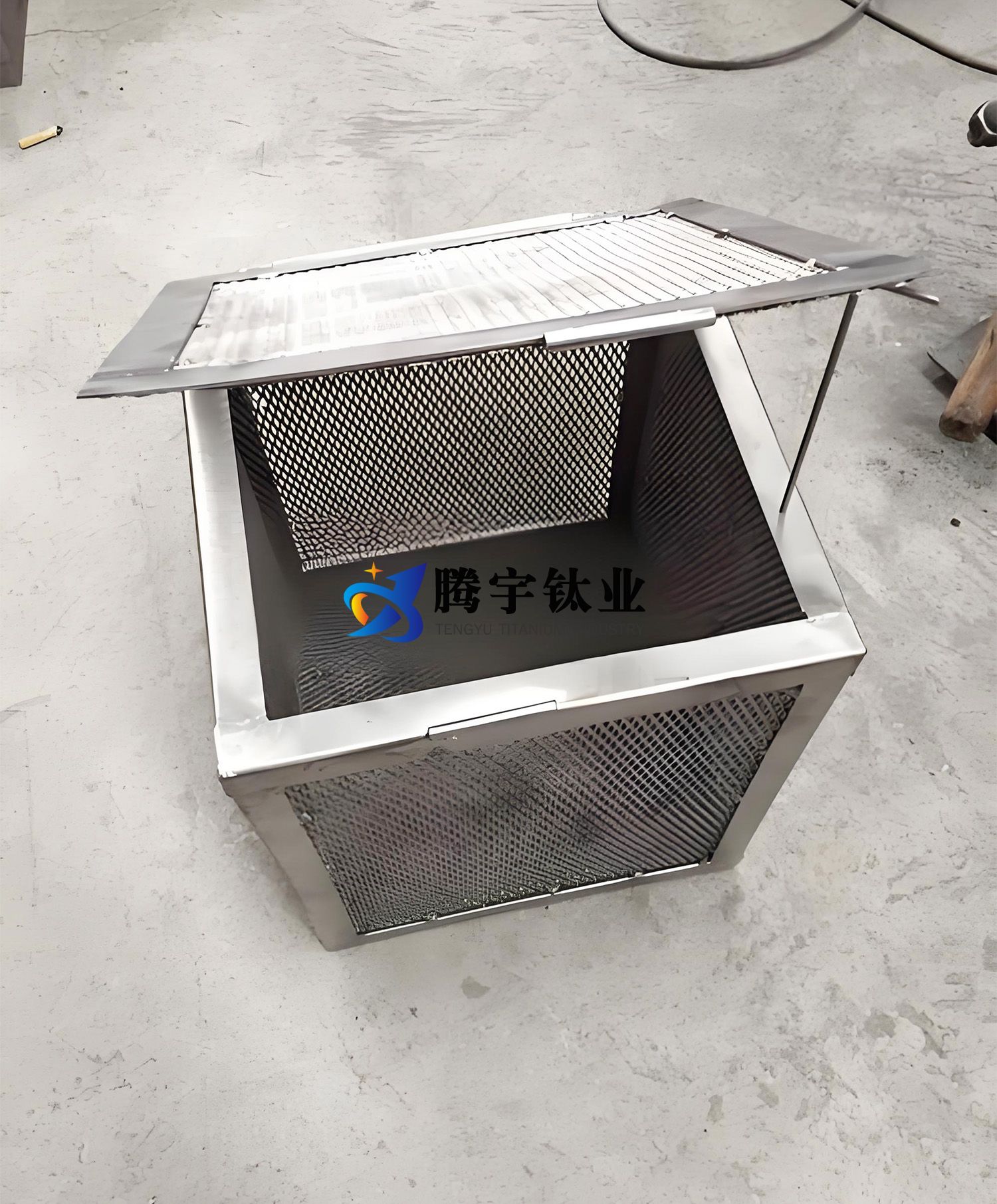 1745154349977604.jpg 710dbe2cedc84b1b2481f5c9b85aae4f.jpg